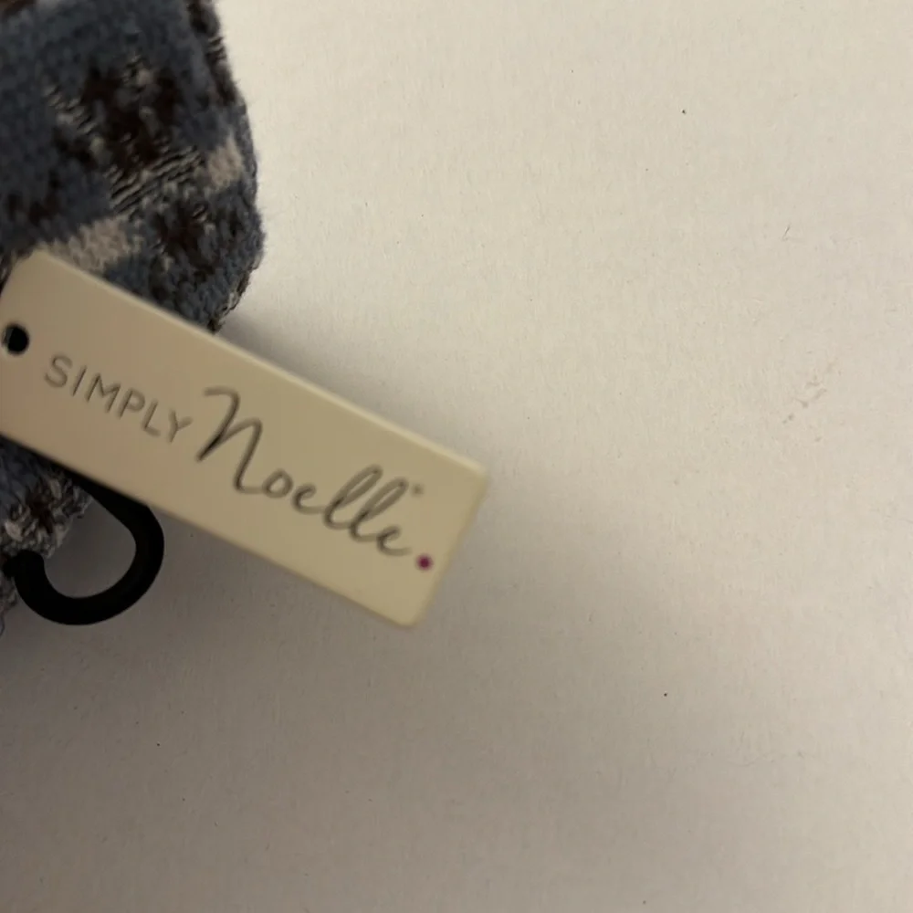 New Simply Noelle Boot Socks Blue Knit B32